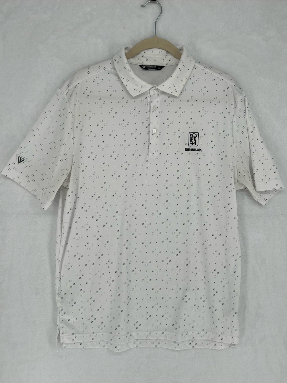 LevelWear Golf Polo Shirt TPC River Highlands Sz L White Geometric Performance